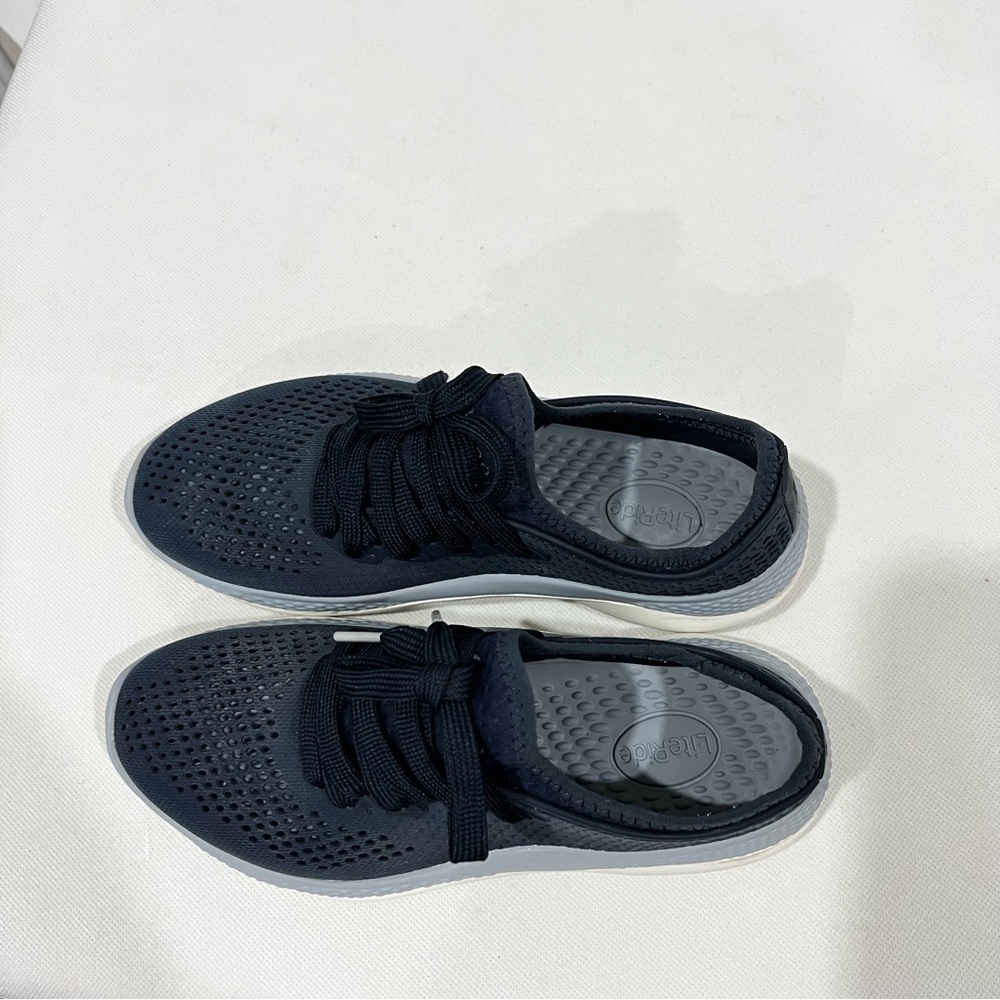 Crocs LiteRide RW 206705 Sneakers Blue/Navy/Gray Size 5 Women Waterproof - Picture 2 of 9